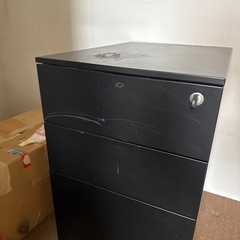 【あげます】無料　キャビネット　　　　の画像