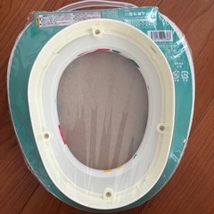 補助便座 新品
の画像