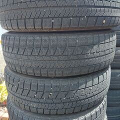 スタットレスの画像