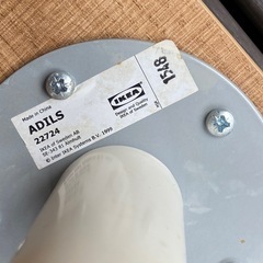 IKEA 木目調テーブルの画像