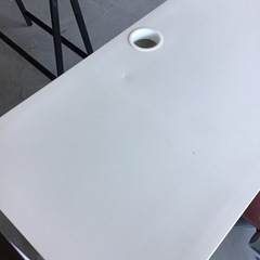 IKEA    ワークデスク　机　テーブル　白　ホワイト　中古品の画像