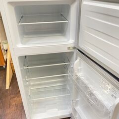 ジ365/  Hisense ハイセンス 2ドア冷蔵庫 冷凍冷蔵庫 HR-B1201 2020年製 120Lの画像