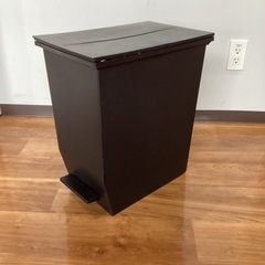 ゴミ箱【町田市再生家具】0816の画像