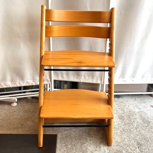 【武蔵小山店】 STOKKE ストッケ ベビーチェア 子供椅子 椅子 TRIPP TRAP トリップトラップ ダイニング 育児 子供 幼児 おしゃれ　チェア イス 品川区 リサイクルショップ ランバールーム 武蔵小山店 武蔵小山パルム 戸越銀座