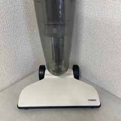 ツインバード　サイクロンスティック型クリーナーの画像