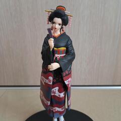 ニコ・ロビン フィギュアの画像