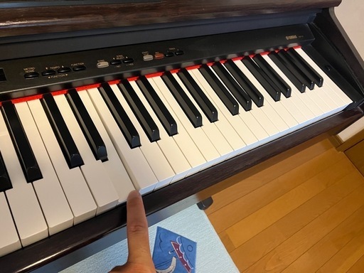 電子ピアノ　YAMAHA ピアノ　　