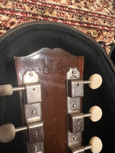 Gibson J-45 ADJ カスタムショップ
