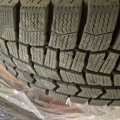 中古スタッドレスタイヤ　4本　ホイール付きの画像