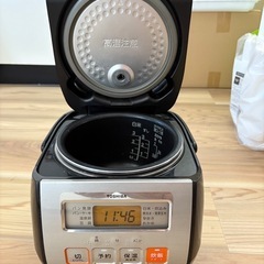 東芝　炊飯器　RC-5FSの画像