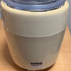 家庭用精米機（ツインバード製）の画像