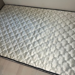 アイリスプラザ コイルマットレス セミダブル の画像