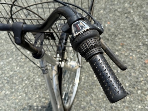 自転車　26インチ　ほぼ新品　　