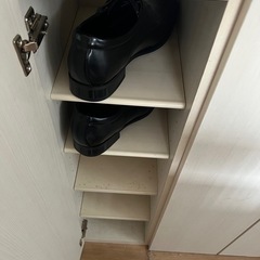 シューズラック　靴棚　本棚の画像