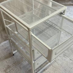 🌸IKEA収納の定番🌸 コンパクトで使いやすい3段チェスト！の画像