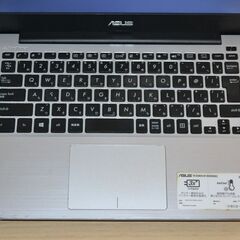 ◇格安！　ノートパソコン #221　A4サイズ 第5世代  Win11　新規インストール-//認証済み！　ACアダプタ付属!!  の画像
