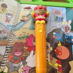 アンパンマン 知育玩具 おしゃべりいっぱいことばずかんの画像