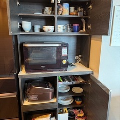 食器棚の画像