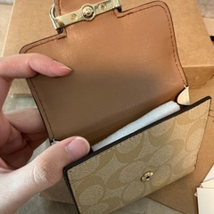 配送可　新品　コーチ　COACH 財布　折り財布　の画像