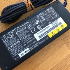 Fujitsu AC Adapter CA1007-0930の画像
