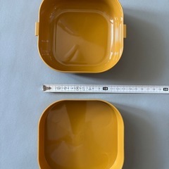 二段式お弁当箱の画像