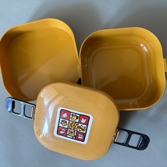 二段式お弁当箱の画像