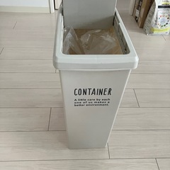 ゴミ箱45Lの画像