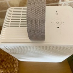IKEA 空気清浄機　コンパクト　白の画像