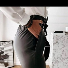 ハイウエストレザーパンツの画像