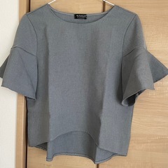 GU フレア袖　夏物　Ｍ〜Ｌ　イエロー　半袖トップス　ブラウス　カットソー　無地の画像