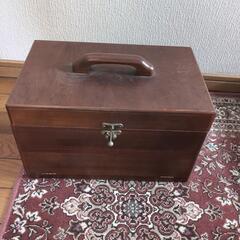昭和レトロ　木製メイクボックスの画像