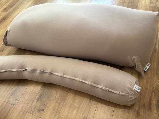 Yogibo Max（ヨギボーマックス）　＆　Yogibo Roll Max（ヨギボーロールマックス）