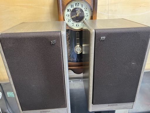 Pioneer S-303 2WAY スピーカー 音出し確認OK スピーカースタンド CP-303 付属 エッジ割れ有り 中古品 ④ Pioneer S-303 2WAY スピーカー 音出し確認OK スピーカースタンド CP