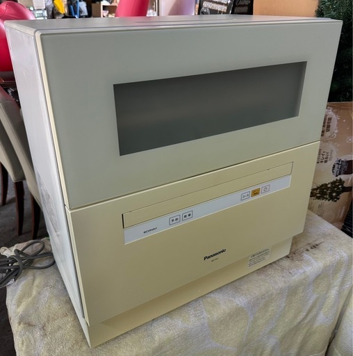 パナソニックNP-TH1-W(ホワイト) 食器洗い乾燥機 5人分　