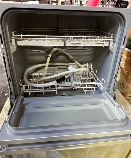 パナソニックNP-TH1-W(ホワイト) 食器洗い乾燥機 5人分　