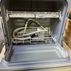 パナソニックNP-TH1-W(ホワイト) 食器洗い乾燥機 5人分　の画像