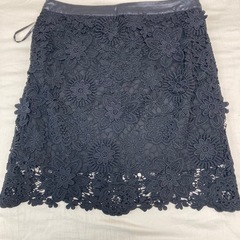 FOREVER21 レーススカート Sサイズの画像