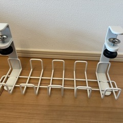 ケーブル配線トレーの画像