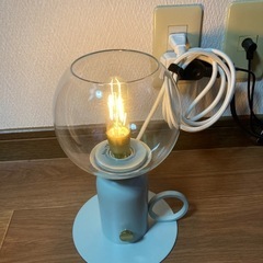 IKEA ÅSKMULLER オスクミュラー ルームランプ
の画像