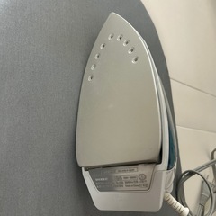 TOSHIBA  アイロンの画像
