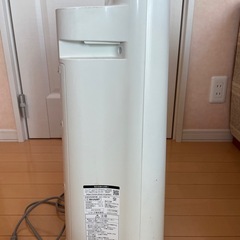 美品 加湿空気清浄機 シャープ KC-H50-W
の画像