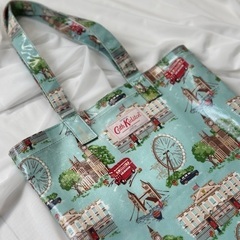 Cath Kidston トートバッグ  ロンドン柄¥1200の画像