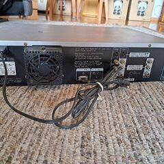 ビクタービデオデッキ&シャープBlu-rayレコーダーの画像