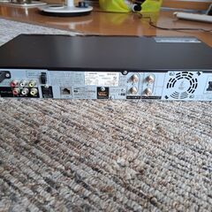 ビクタービデオデッキ&シャープBlu-rayレコーダーの画像