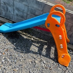Grow'n up 水遊び　滑り台　屋外　　の画像