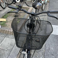 『ＳＡＬＥ　３０％』　ママチャリ　２６インチ　ライト　カゴ　付き　黒　配達可能の画像