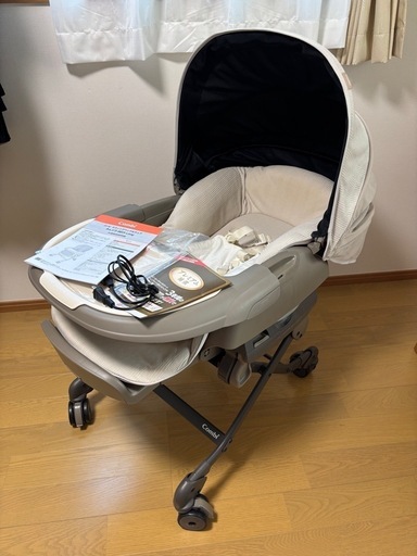 美品　コンビ ネムリラ スウィングベッド&チェア BEDi Long