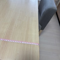 ダイニングテーブルの画像