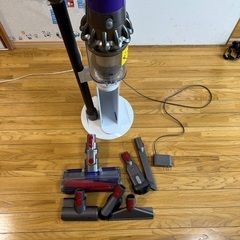 動作品 ダイソンコードレス掃除機 dyson sv12の画像