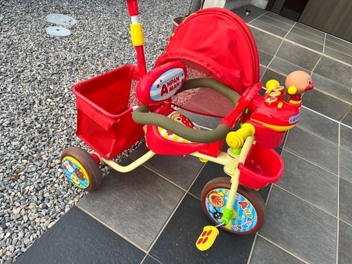 アンパンマン三輪車  美品 足置きセット おまけ付き 子ども ベビー